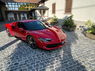 новый купе Ferrari 296 GTB