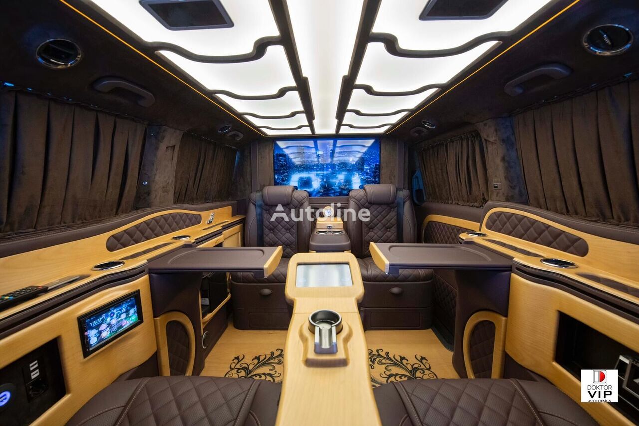 новый пассажирский микроавтобус Mercedes-Benz 2022 Model Vito 114