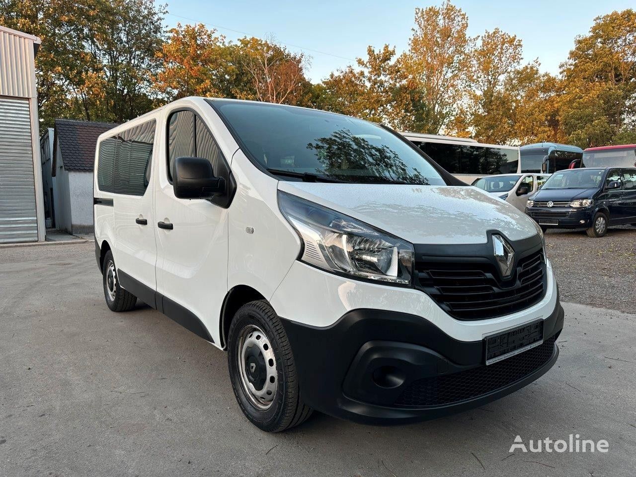 Купить пассажирский микроавтобус Renault Trafic Германия München, LL36678