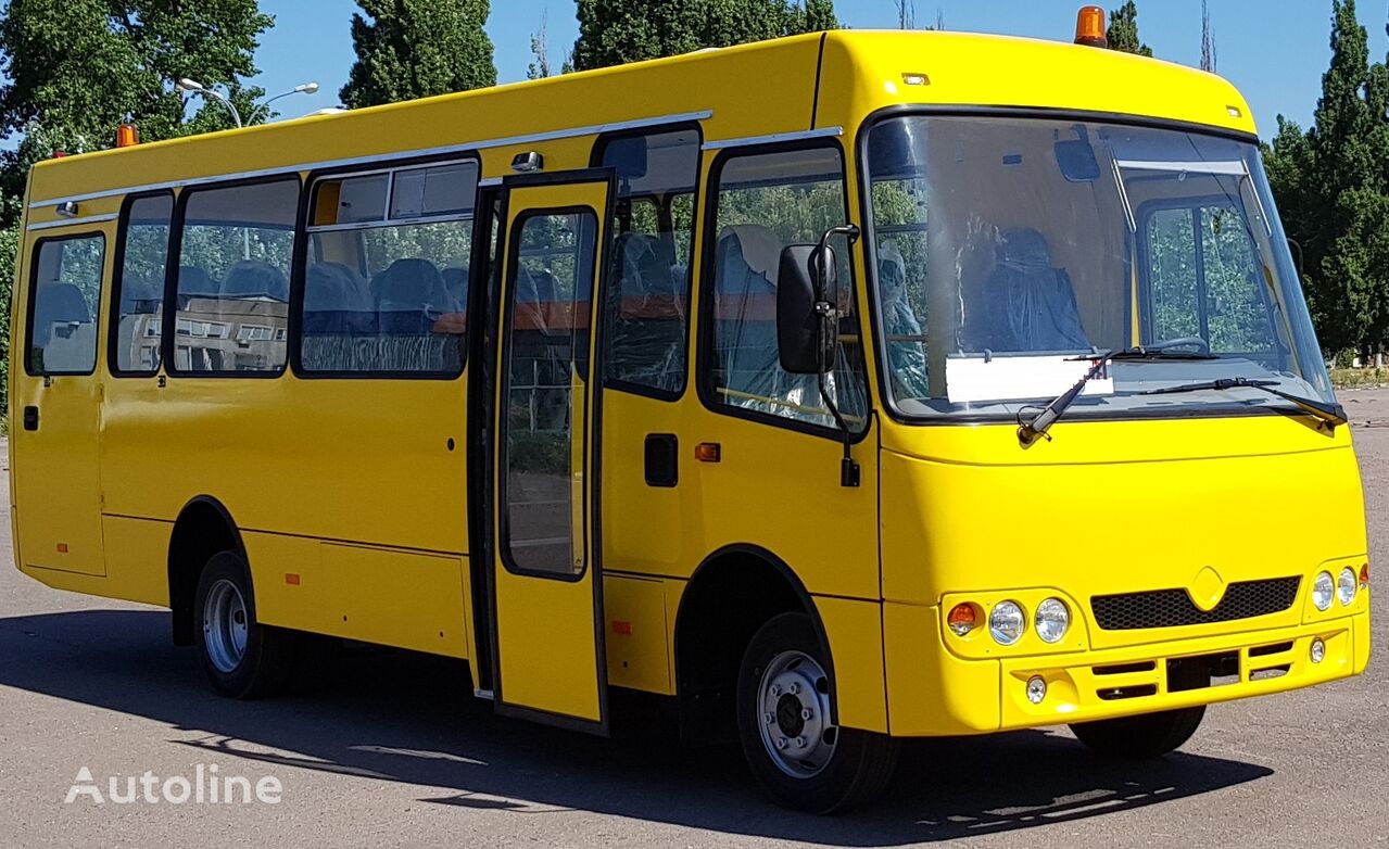 новый школьный автобус Isuzu D093S201