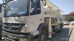 автобетононасос MERCEDES-BENZ 3029